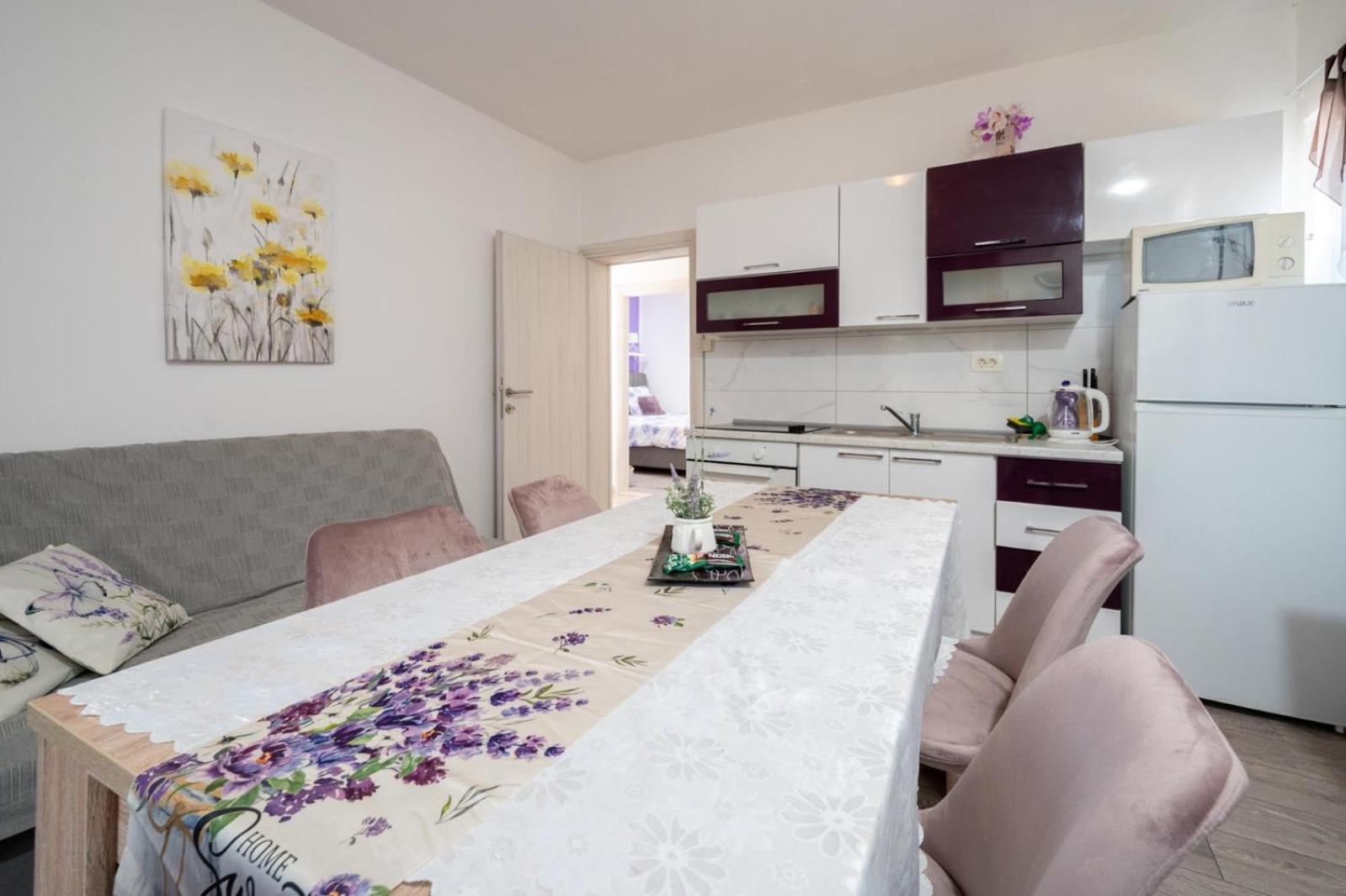 Apartment Lucija