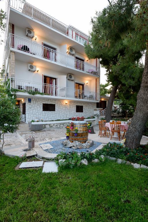 Lucija Trogir