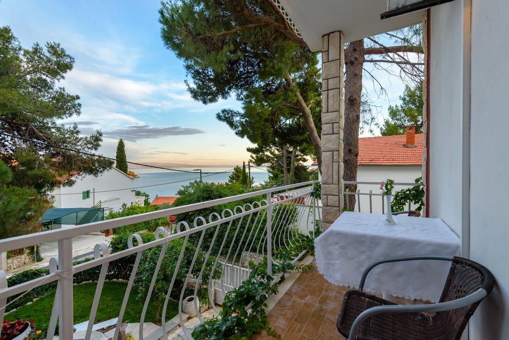 Apartment Lucija *