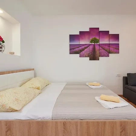Apartments Lucija Trogir Exterior foto